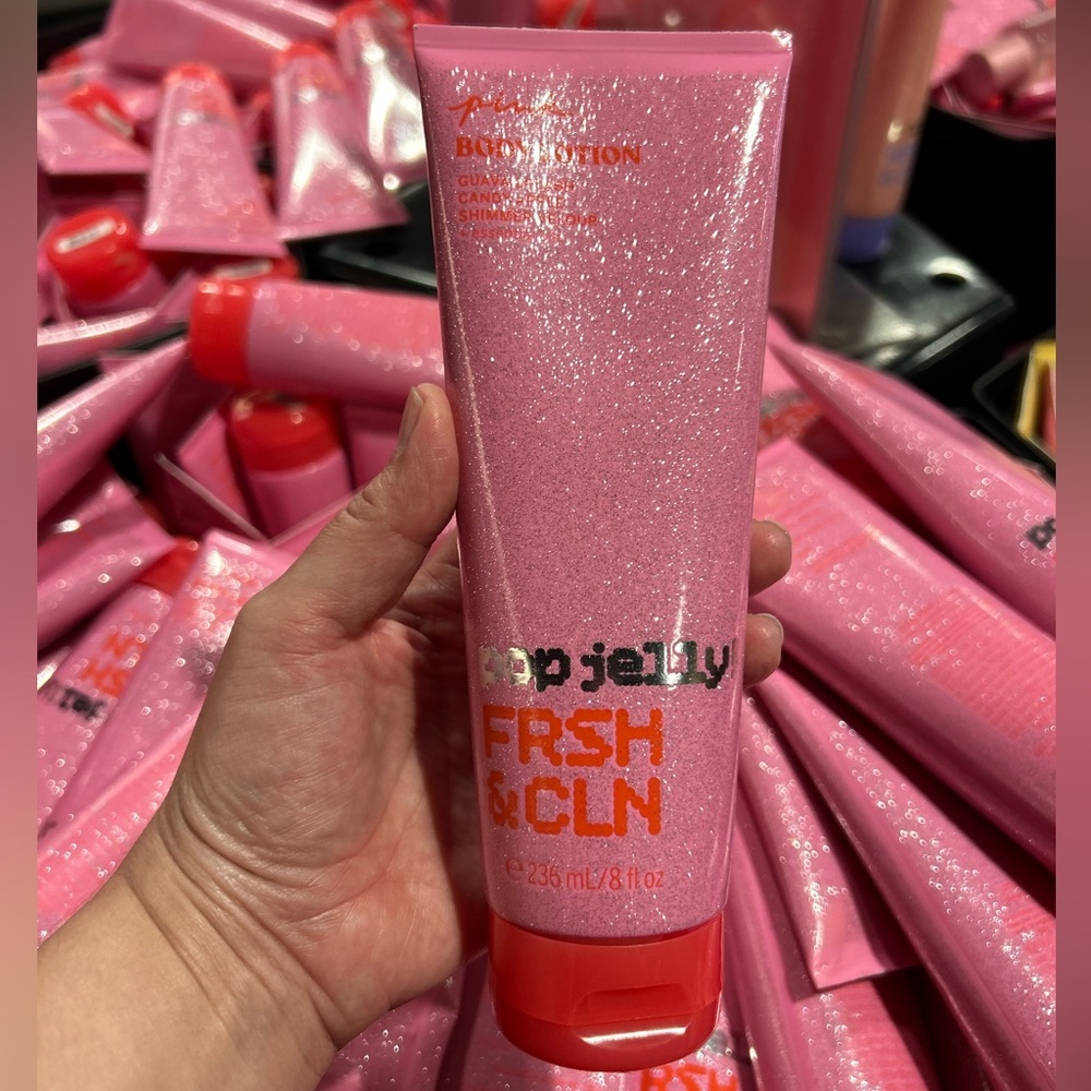 PINK Victoria's Secret Sparkling Pink Body Jelly Lotion